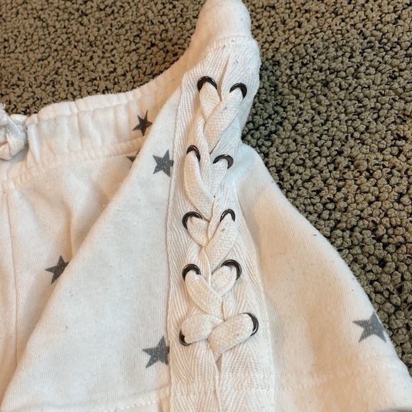 Vintage Havana Star & Lace Up Drawstring Shorts Size Medium in EUC - Picture 3 of 7